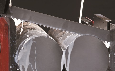 为什么切削液比例不当会引起硬质合金带锯条齿尖严重磨损? 为什么切削液比例不当会引起硬质合金带锯条齿尖严重磨损?